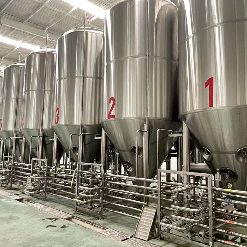 文登精酿啤酒设备厂—精酿啤酒设备是什么材质制造的